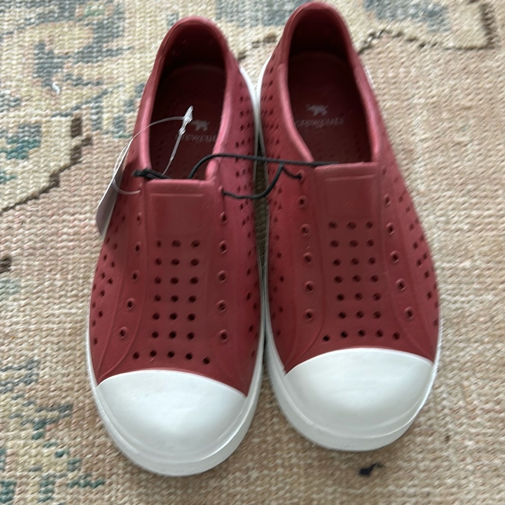NWT Crewcuts water sneakers. Slip on